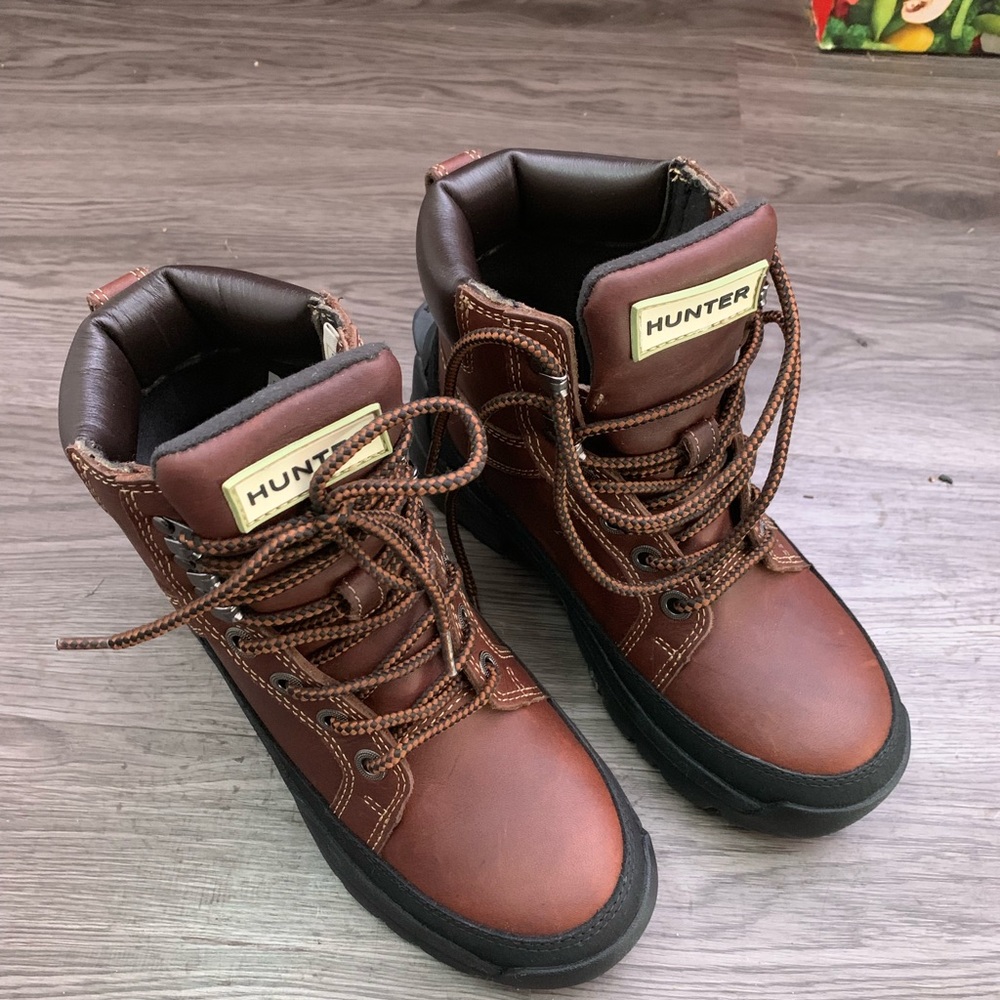 Hunter hiking boots